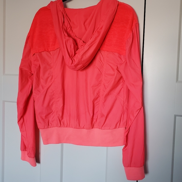 AEO Coral Pink Lightweight Windbrraker Sz. Medium - Picture 4 of 6